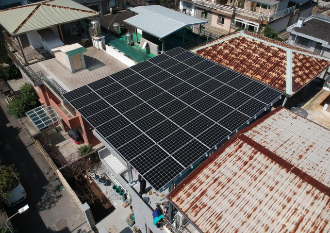 Hales Energy Hoàn Thành Bàn Giao Hệ Thống Điện Mặt Trời Mái Nhà 12,87kWp Với Lưu Trữ 32kWh